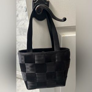Harvey's Seatbelt purse/small tote